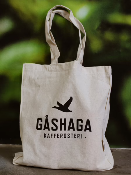 Naturfärgad tygväska med Gåshaga Kafferosteri tryck